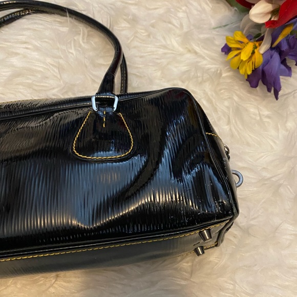 🌺 HP🌺💯 authentic patent leather bag🌺 - Picture 12 of 13